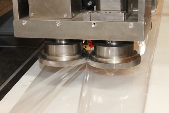 เครื่องบรรจุถุงบรรจุอาหารแช่แข็งเนื้อ / เกี๊ยว